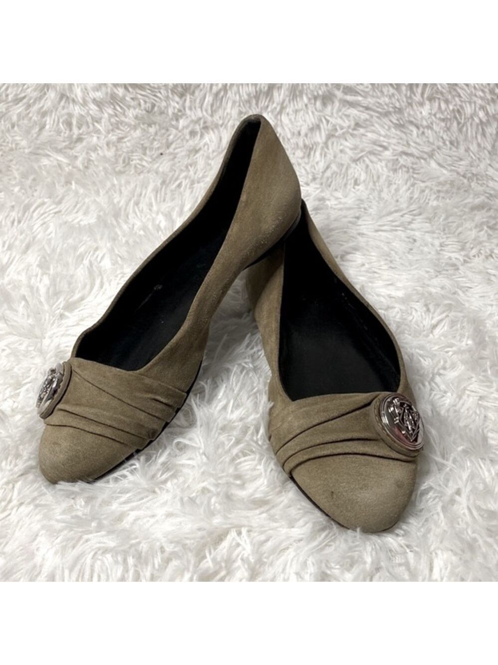 90’s Gucci vintage authentic leather suede ripple toe medallion flats